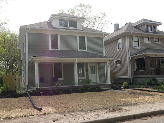 2nd image of 841 N Tacoma Ave