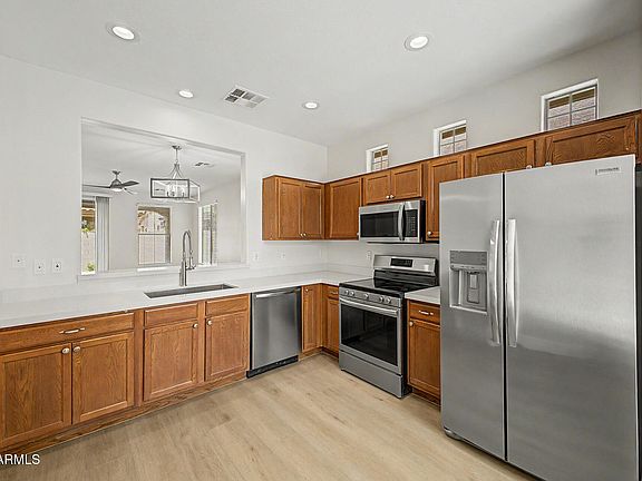 5th image of 21082 E ALDECOA Drive