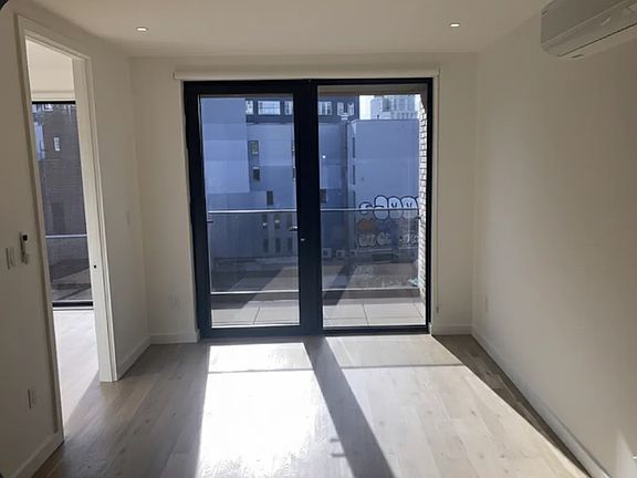 4th image of 65 S 6th St #6C