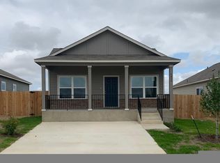 5406 St Francis Dr, Laredo, TX 78046