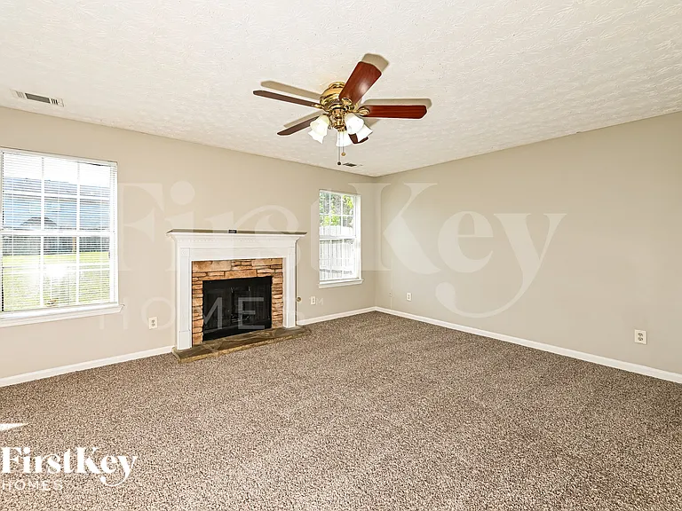 3602 Coveside Ct — Photo 2