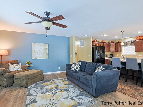 4th image of 6150 Waterford Ct