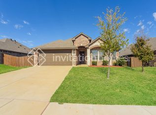 249 Buckskin Dr, Waxahachie, TX 75167