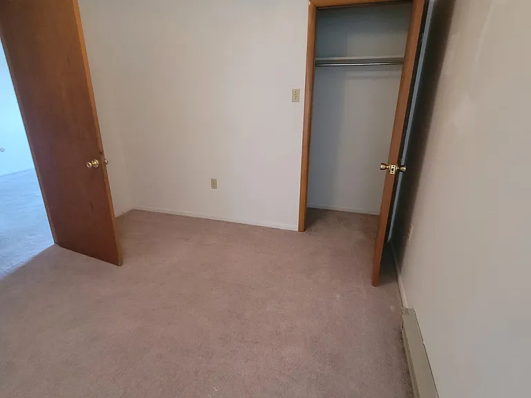 203 Delaware Ave #6 — Photo 6