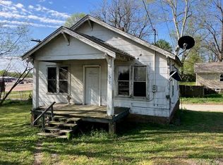 712 Cain St, Pocahontas, AR 72455