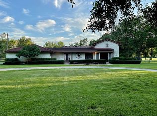 451 Westwood Rd #614, Angleton, TX 77515