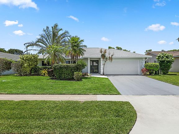 2nd image of 3384 Lakeview Drive