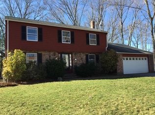 2 Winterberry Dr, Coventry, RI 02816