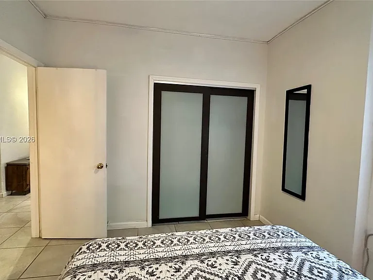 842 Meridian Ave #1E — Photo 14