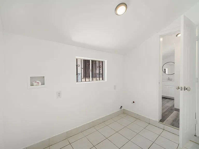 3258 Gleason Ave #3258 — Photo 19