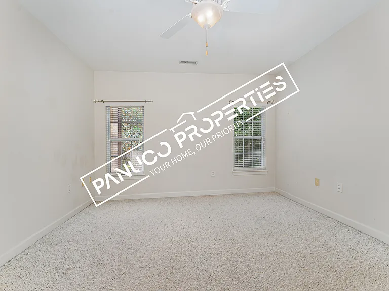 6113 Morgan Ashley Dr — Photo 17