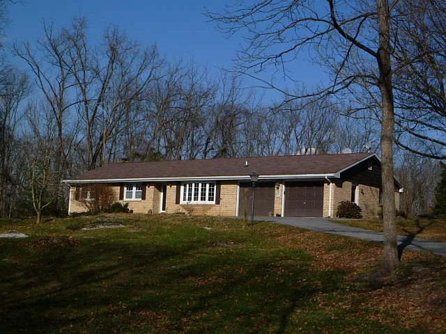165 Springfield Dr photo 1