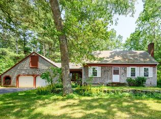 201 Lake Shore Dr, Duxbury, MA 02332