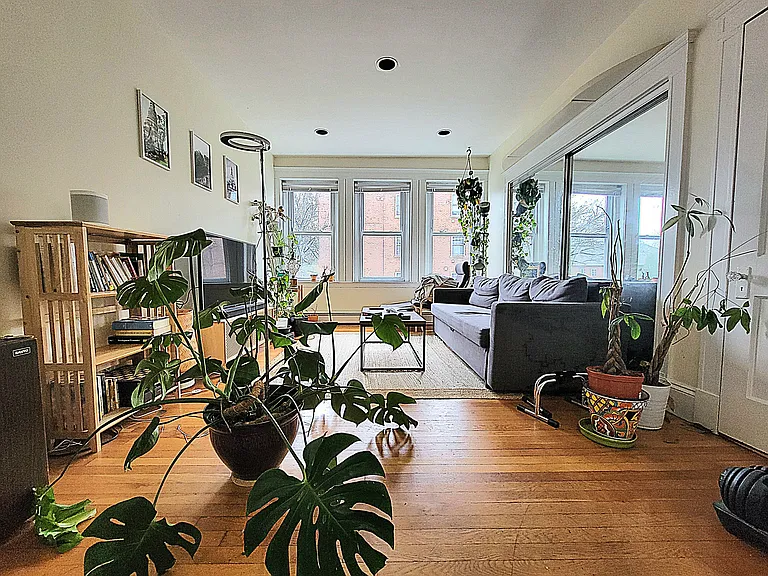 94 Pleasant St #3 — Photo 3