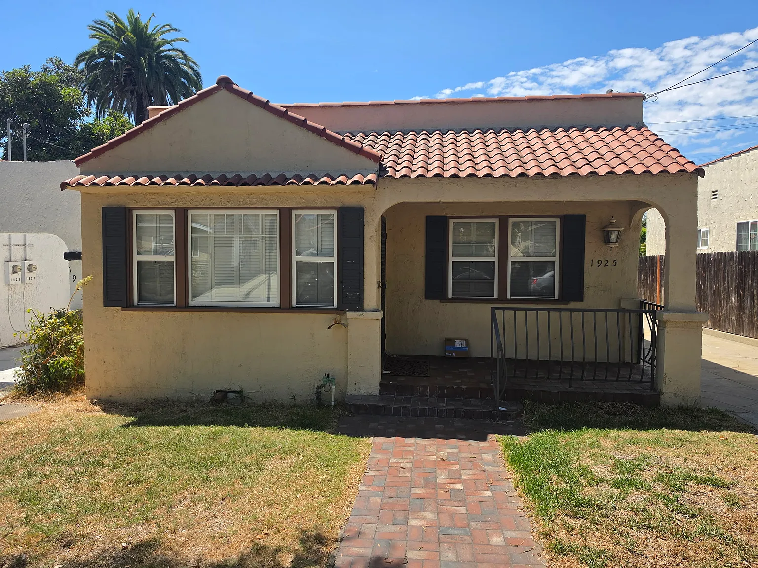 2 bed, 900 sqft, $2,800 — Photo 2