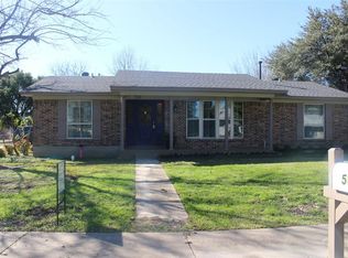 530 E 9th St, Kaufman, TX 75142