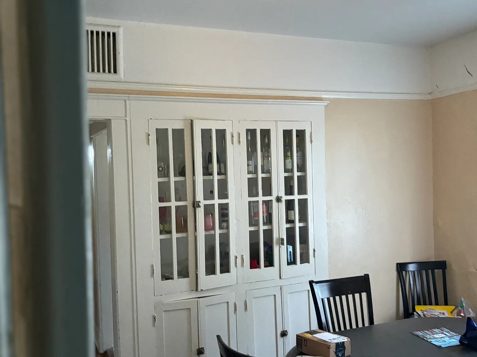 4 bed, 1740 sqft, $2,600 — Photo 3