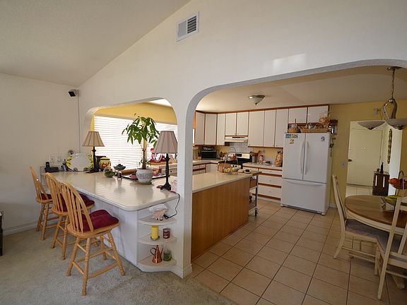 2nd image of 10845 Parkdale Ave