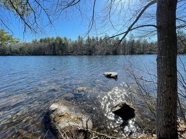 5A Lake House Road, Naples, ME 04055