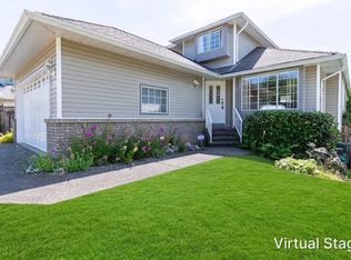 3330 Hyde Park Pl, Coquitlam, BC V3E3G4