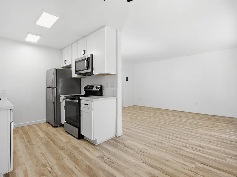 4473 Mississippi St #6 — Photo 2