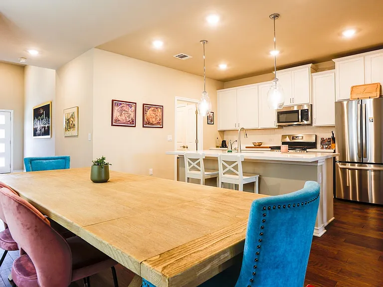 5409 Dimesky Ln — Photo 8