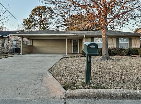 2nd image of 4206 Bradley Cir