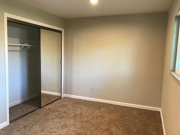 5th image of 427 W Gladstone St APT 2