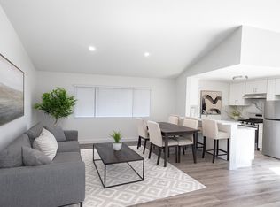 3910 E 11th St APT 7, Long Beach, CA 90804