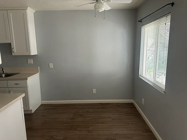 151 W Southgate Ave #4 — Photo 7