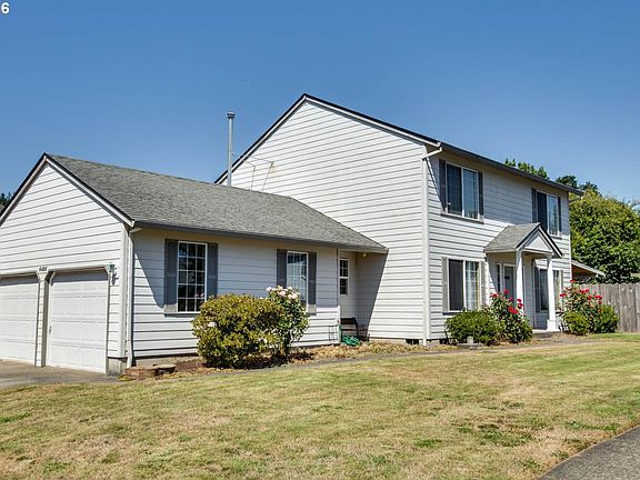 2nd image of 6495 SE Nathan Ct