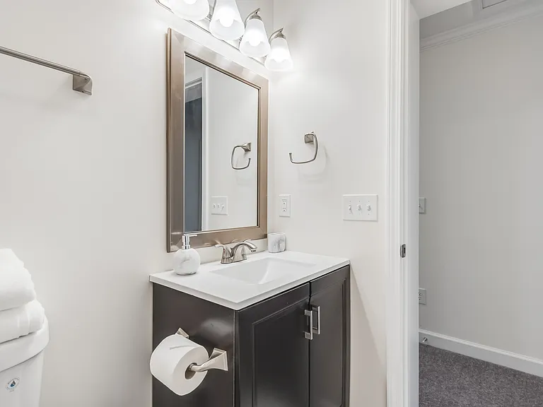 2706 Knox St SE #A — Photo 13
