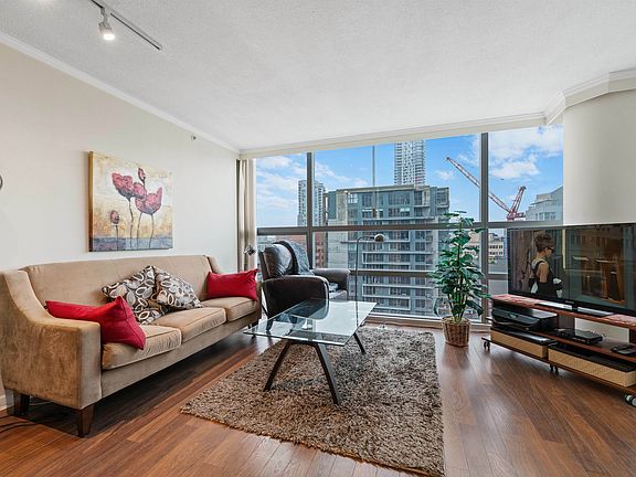 2nd image of 1050 Burrard St #1603