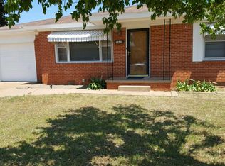 1402 Belle St, Altus, OK 73521