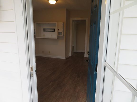 4th image of 142 Victoria Dr