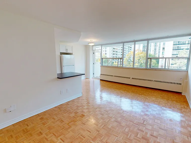 60 Mountview Ave — Photo 14