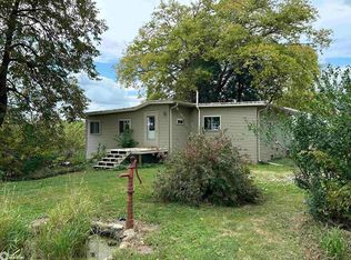 16245 Iowa Oak Grove Ave, Douds, IA 52551