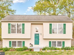 7500 Regency Glen Dr, Fredericksburg, VA