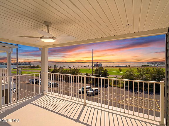 5th image of 110 Bay Boulevard #A