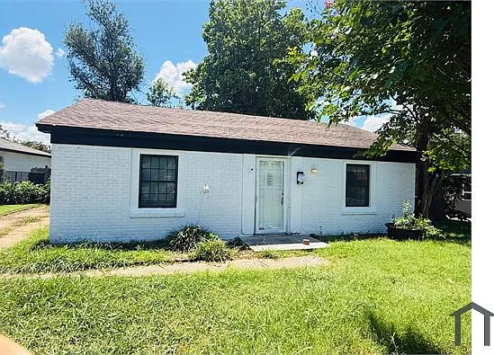 326 E Harmon Dr — Photo 26