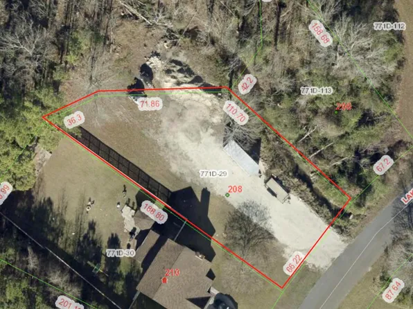 208 Lakeside Drive, Sneads Ferry, NC 28460