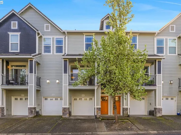 3630 Summerlinn Dr #47, West Linn, OR 97068