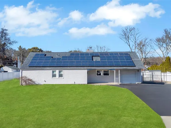 41 Lakeside Drive, Lake Ronkonkoma, NY 11779