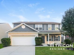 371 Wakefield Ct, Greenwood, IN 46142