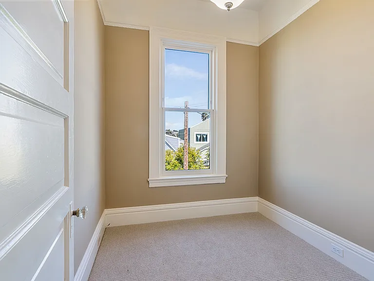8 Whitney St #8 — Photo 12