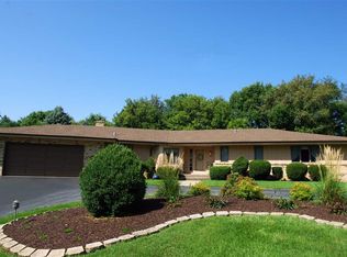 1261 Brandywine Dr, Rockford, IL