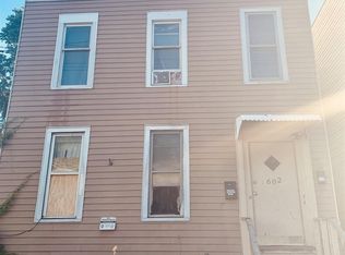 602 3rd St, Albany, NY