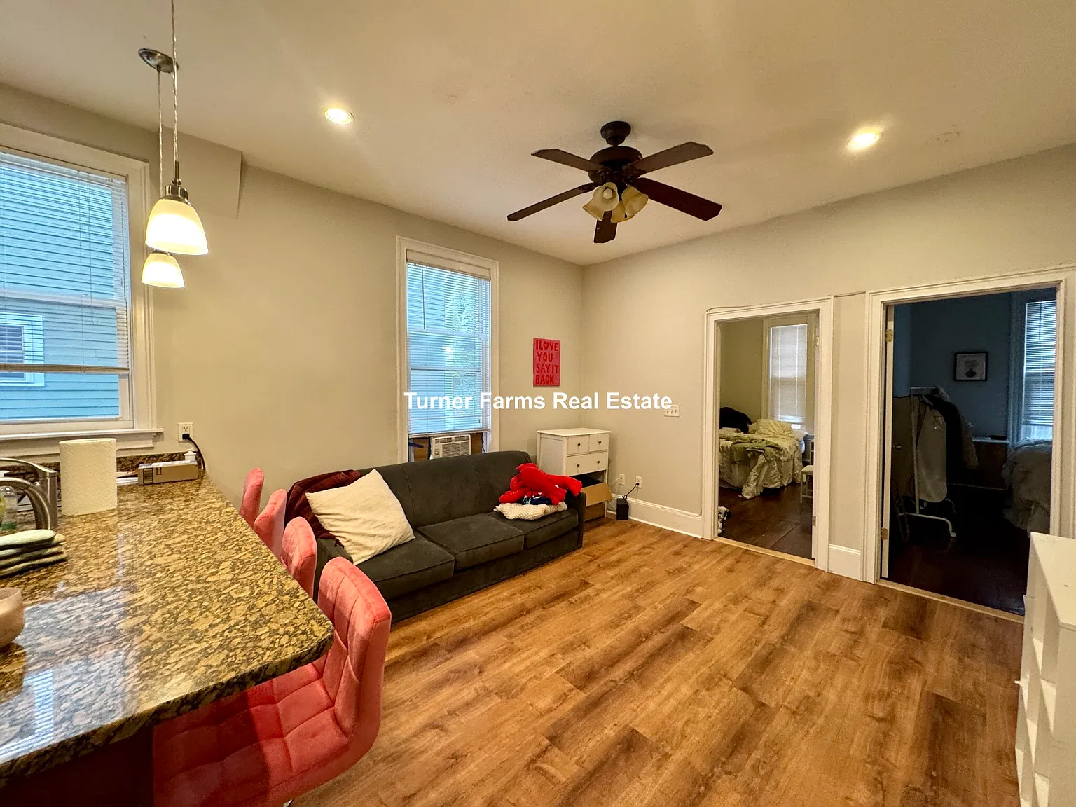 719 Parker St — Photo 2