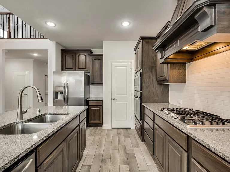 10813 Brownwood Pl — Photo 14