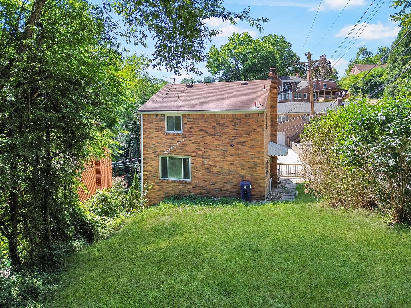 Ready For Move In! Don't Miss This Renovated 2 Bedroom In Beechview! — Photo 2